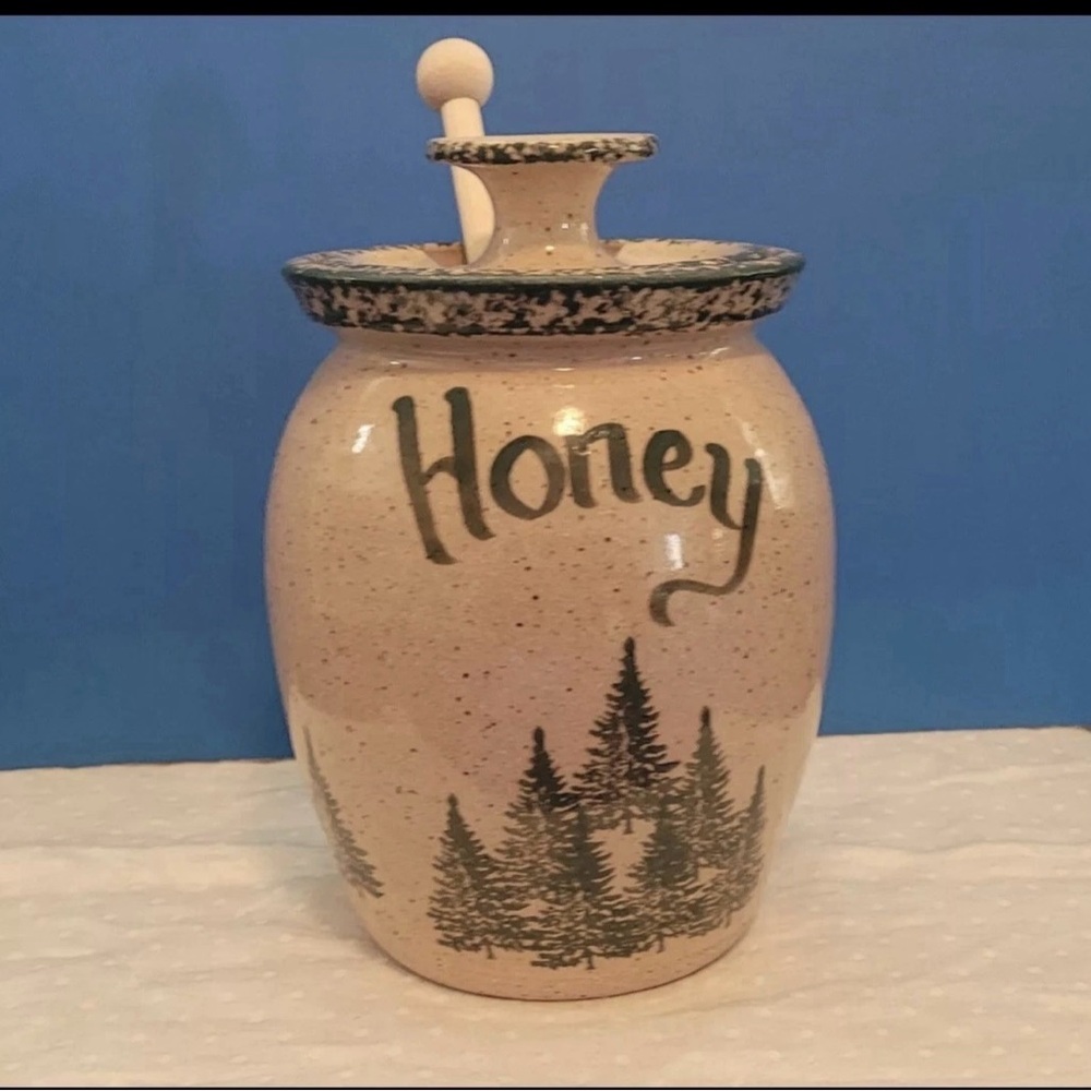 Speckled Cream Honey Jar with Lid and Dipper